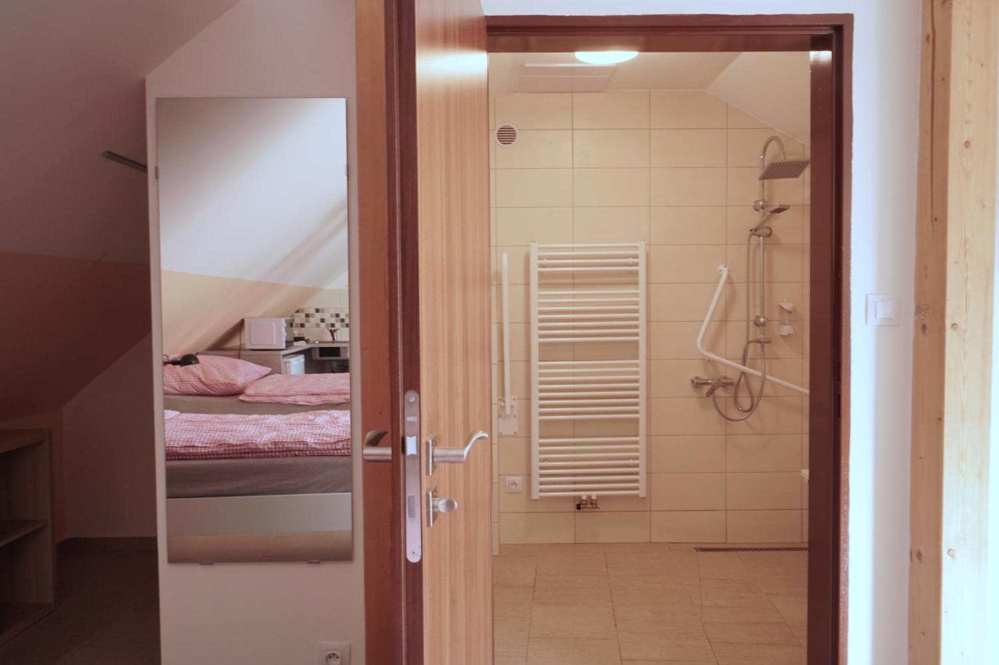 Penzion V Podzamci Třeboň Habitación foto