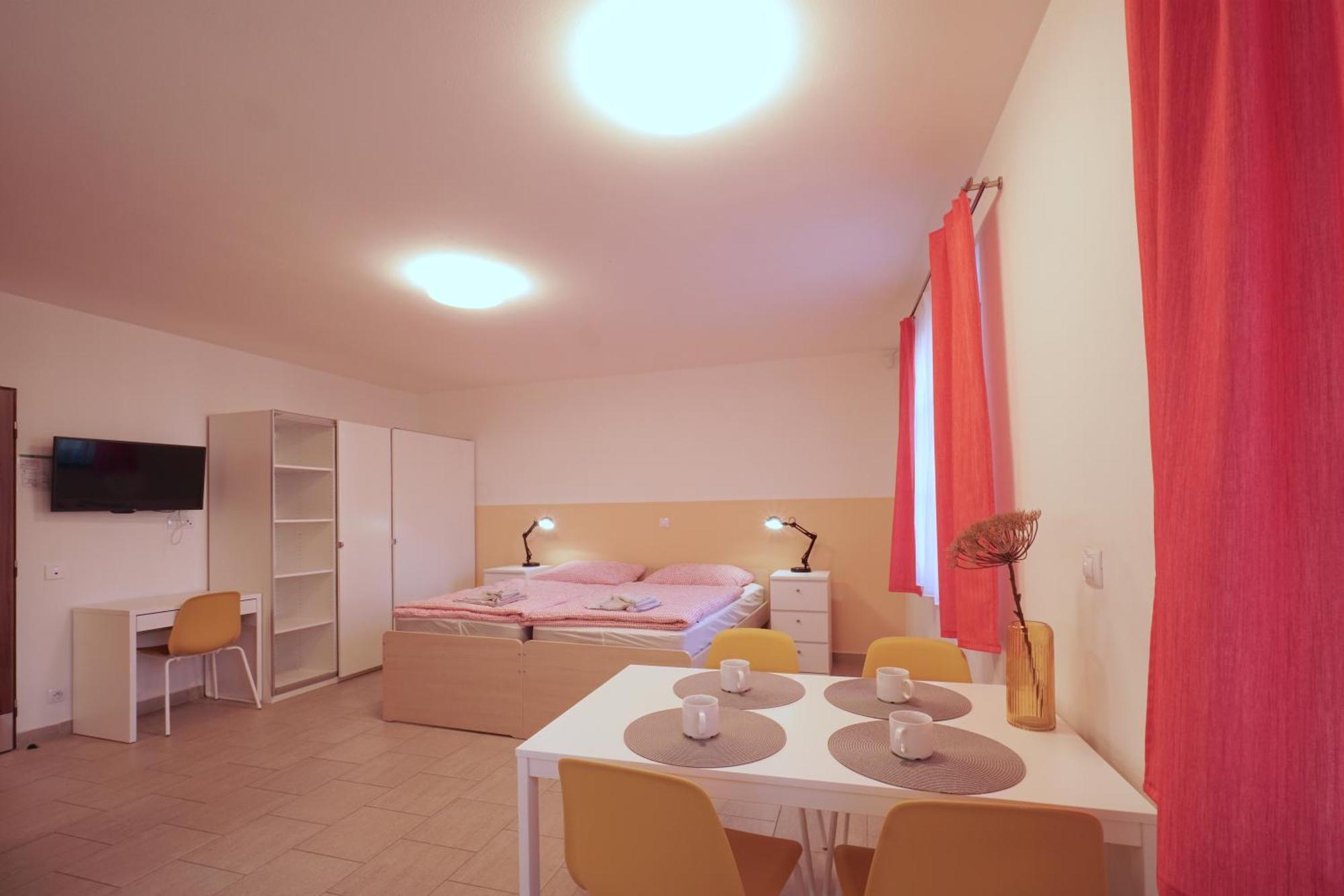 Penzion V Podzamci Třeboň Habitación foto